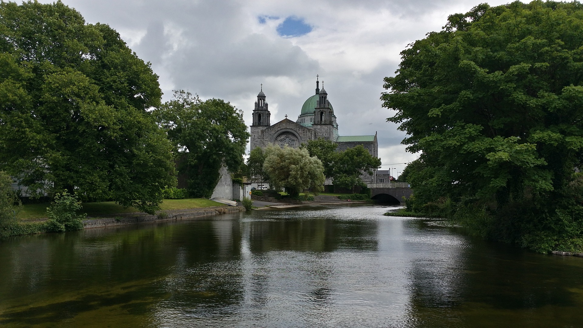 11 Reasons Why Galway is so Beautiful